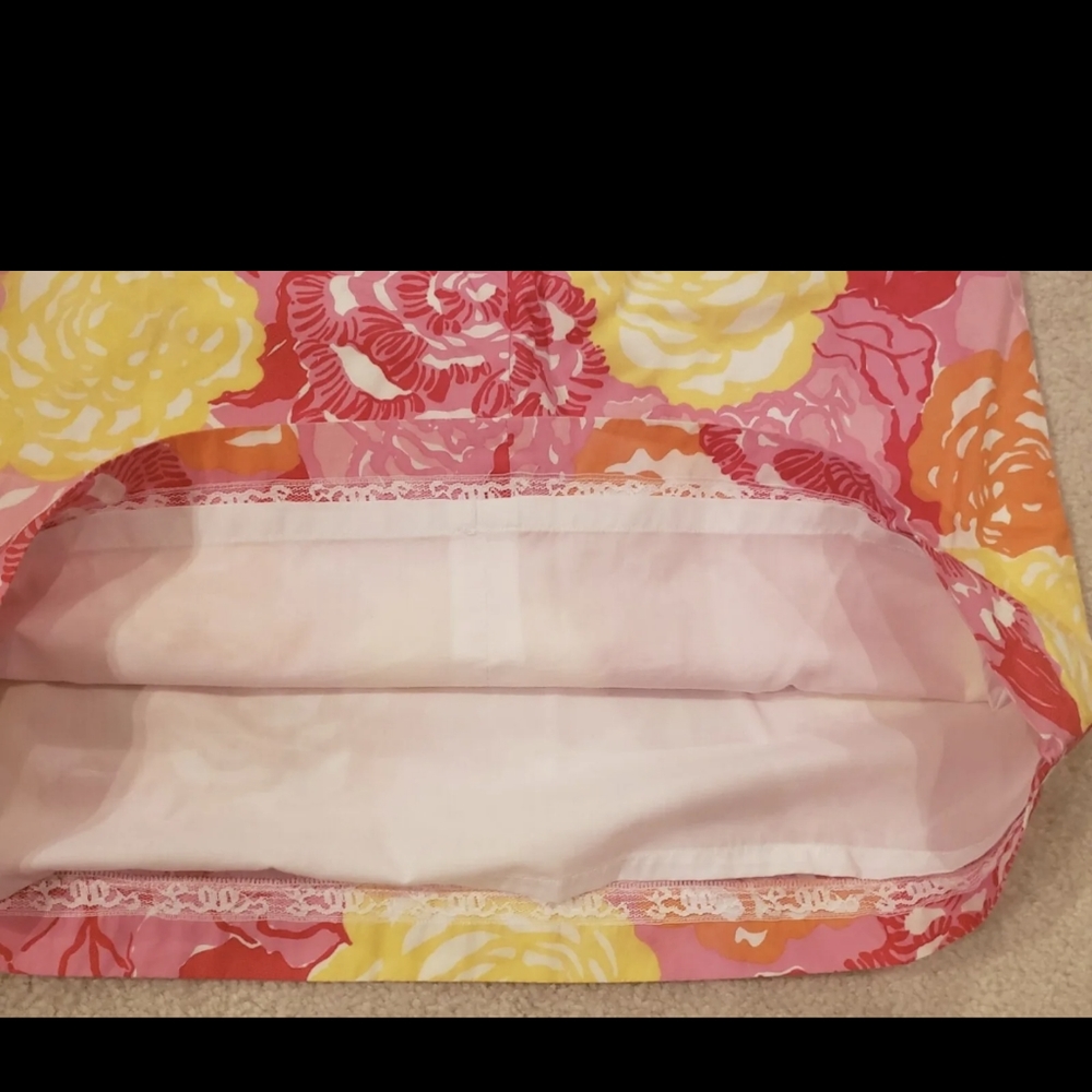 Lily Pulitzer - Picture 5 of 9